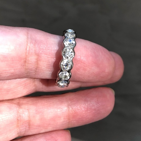 CZ vintage cocktail ring - Picture 4 of 9